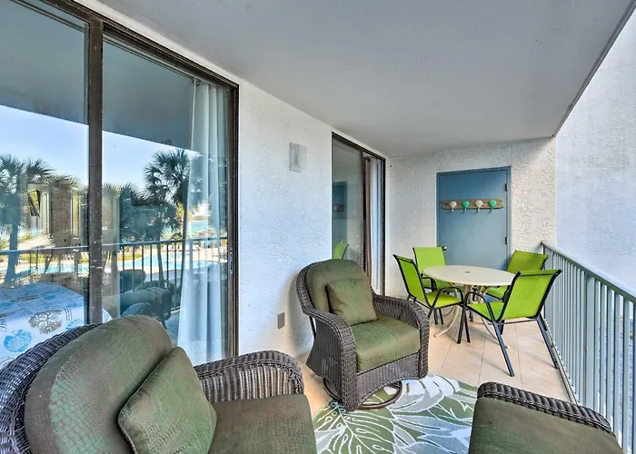 Holiday home Retreat W/ Private Access! *